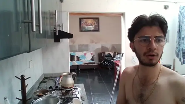 nerd perverse online show from September 16, 2025, 6:20 pm