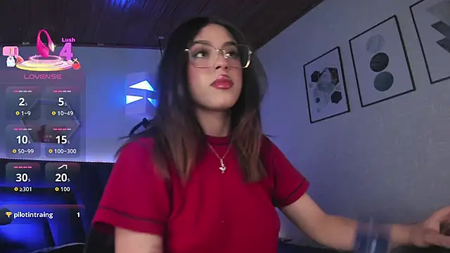 Snapshot of artemis_nyx chatting on November 1, 2025, 9:06 pm artemis nyx online show from November 1, 2025, 9:06 pm