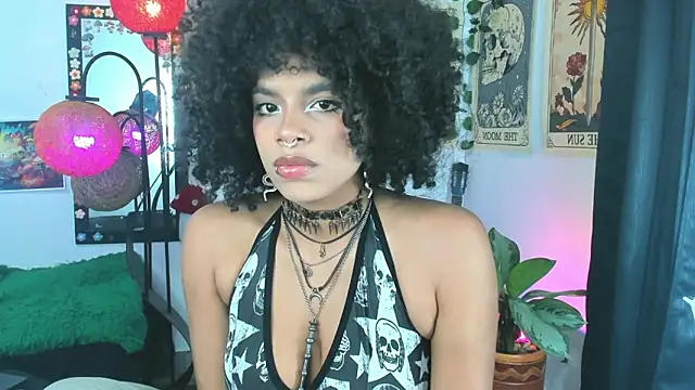 Raven luv online show from November 24, 2025, 10:31 pm