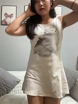 Snapshot of wly2028 chatting on March 23, 2026, 1:04 pm wly2028 online show from March 23, 2026, 1:04 pm