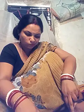Notyriya7 online show from May 7, 2026, 4:40 am