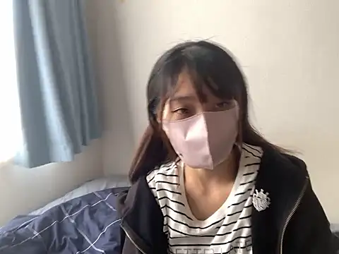 ituki 0415 online show from October 18, 2025, 1:08 am