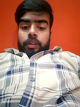 soniriyaa010101 online show from November 2, 2025, 10:39 am