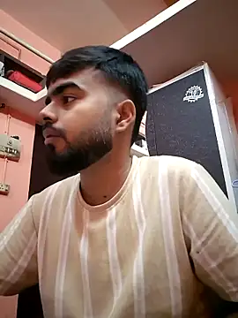 soniriyaa010101 online show from November 9, 2025, 7:50 am