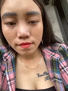 chipp-bong online show from October 7, 2025, 1:58 am