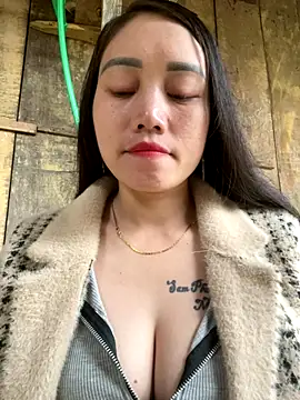 chipp-bong online show from October 31, 2025, 12:55 am