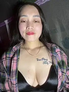 chipp-bong online show from December 18, 2025, 1:39 pm