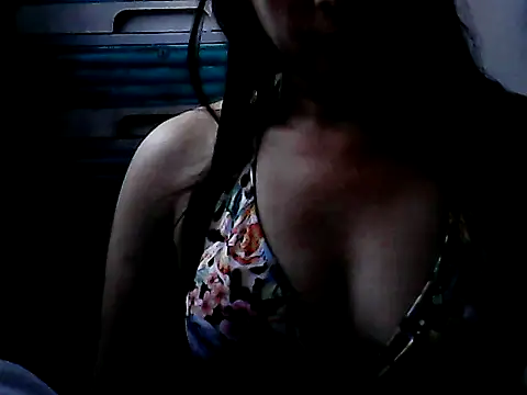 Snapshot of yoursPinayMama1682 chatting on November 18, 2025, 11:15 pm yoursPinayMama1682 online show from November 18, 2025, 11:15 pm