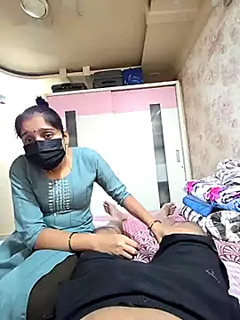 Snapshot of shobha_lover02 chatting on September 26, 2025, 9:35 am shobha lover02 online show from September 26, 2025, 9:35 am