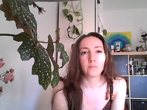 Valessya online show from June 18, 2026, 3:27 pm