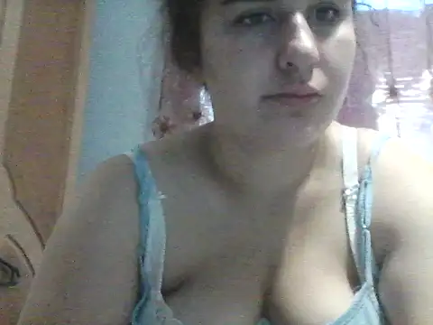 Snapshot of KikiCatty chatting on September 11, 2025, 8:25 am KikiCatty online show from September 11, 2025, 8:25 am