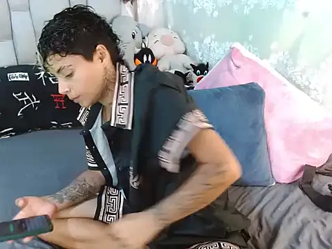 Dorland777 online show from November 13, 2025, 2:54 am