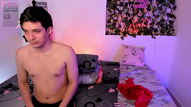 Snapshot of kylietimothee chatting on January 18, 2026, 4:22 pm kylietimothee online show from January 18, 2026, 4:22 pm