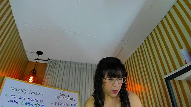 Jenni Zeller online show from October 1, 2025, 12:00 pm