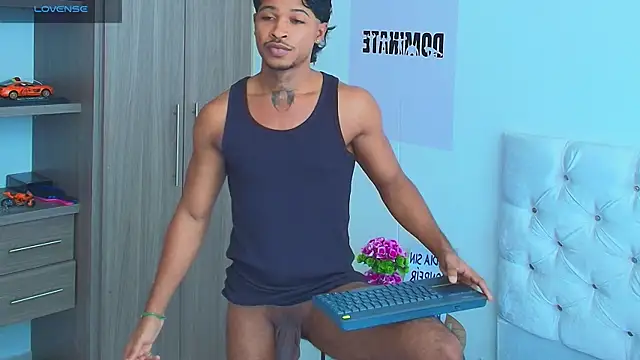 Snapshot of cassian_gold chatting on July 30, 2026, 4:28 pm cassian gold online show from July 30, 2026, 4:28 pm