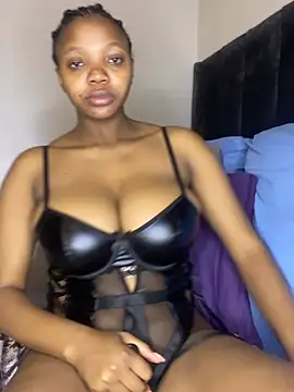 MilfBoobsxx online show from March 26, 2026, 3:45 am