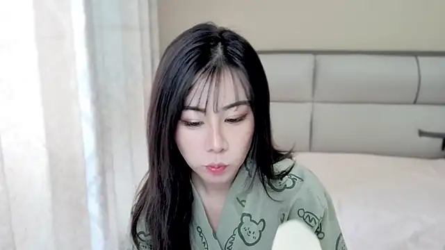 Snapshot of XIAOYU7-2025 chatting on October 12, 2025, 7:07 am XIAOYU7-2025 online show from October 12, 2025, 7:07 am