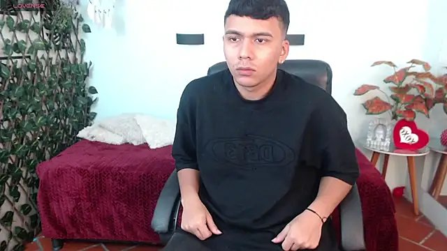 titanxero online show from September 19, 2025, 12:50 pm