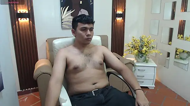 titanxero online show from October 16, 2025, 7:26 pm