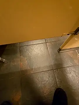 maxelbueno online show from November 9, 2025, 5:11 pm