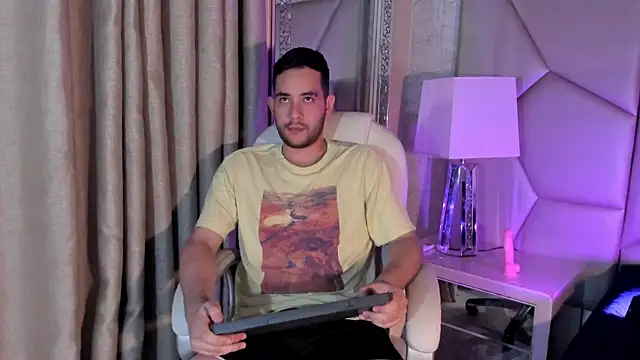 matti de lucaa online show from September 13, 2025, 5:02 pm