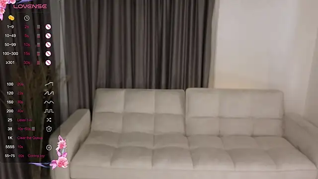 MelisaCrown online show from September 16, 2025, 3:24 pm