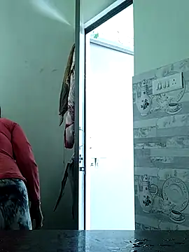 Hot-Pooja25 online show from March 18, 2026, 5:10 am