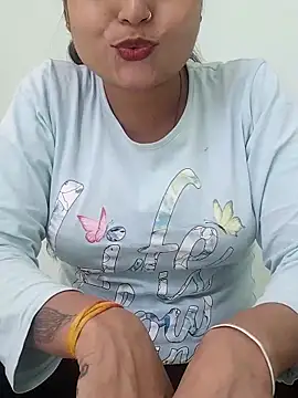 Snapshot of Hot-Pooja25 chatting on March 24, 2026, 5:12 am Hot-Pooja25 online show from March 24, 2026, 5:12 am