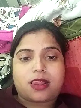 Snapshot of Hot-Pooja25 chatting on April 8, 2026, 4:51 pm Hot-Pooja25 online show from April 8, 2026, 4:51 pm