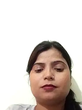 Snapshot of Hot-Pooja25 chatting on April 10, 2026, 5:39 pm Hot-Pooja25 online show from April 10, 2026, 5:39 pm