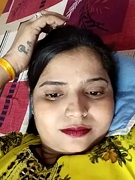 Snapshot of Hot-Pooja25 chatting on April 30, 2026, 3:18 pm Hot-Pooja25 online show from April 30, 2026, 3:18 pm