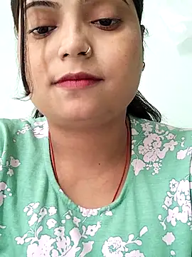 Snapshot of Hot-Pooja25 chatting on May 7, 2026, 4:07 am Hot-Pooja25 online show from May 7, 2026, 4:07 am