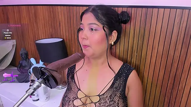 Snapshot of mysticlatina1 chatting on October 7, 2025, 7:22 pm mysticlatina1 online show from October 7, 2025, 7:22 pm