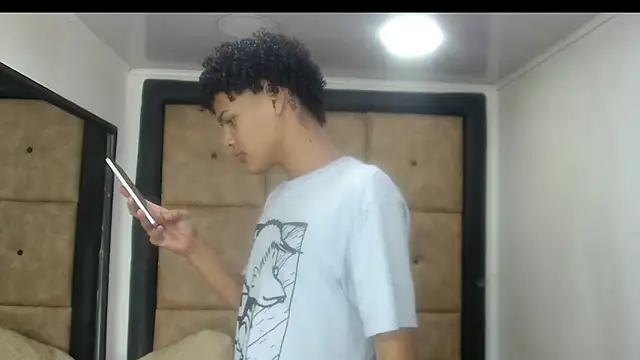 BrindyMichell online show from September 26, 2025, 7:40 pm