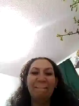 mommy estefy online show from September 16, 2025, 7:15 pm