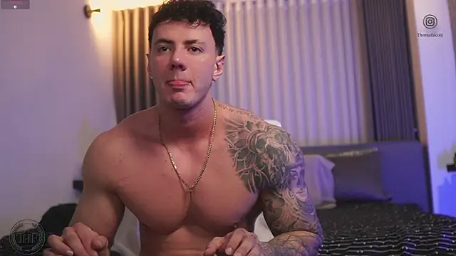 Thomas Falcon online show from October 20, 2025, 11:16 pm