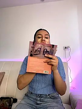 Snapshot of luna_sofia12 chatting on September 22, 2025, 8:11 pm luna sofia12 online show from September 22, 2025, 8:11 pm