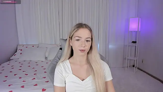 Susan Mimi online show from September 25, 2025, 2:48 am