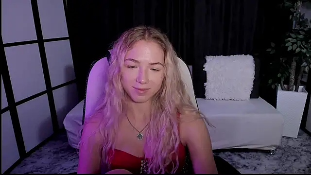 Susan Mimi online show from October 24, 2025, 2:52 am