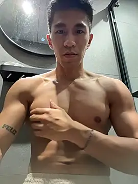 gooodboiii online show from April 6, 2026, 3:57 pm