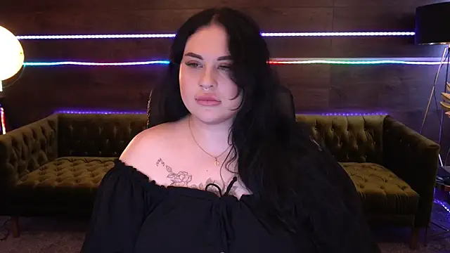 SerahMirabeli online show from September 24, 2025, 5:44 am