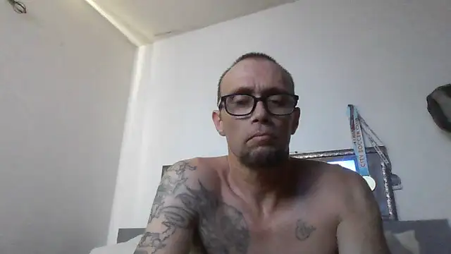 Snapshot of Nocturnal_Eros chatting on June 14, 2026, 6:10 pm Nocturnal Eros online show from June 14, 2026, 6:10 pm