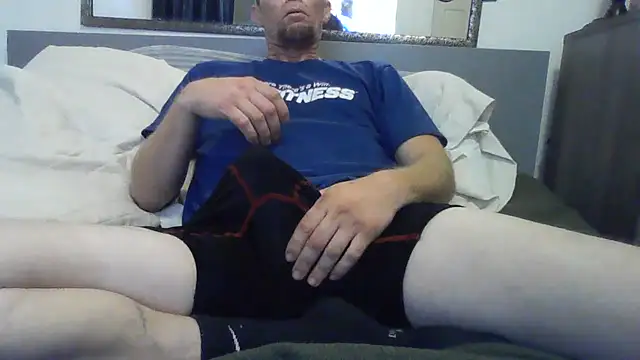 Snapshot of Nocturnal_Eros chatting on June 16, 2026, 5:54 am Nocturnal Eros online show from June 16, 2026, 5:54 am