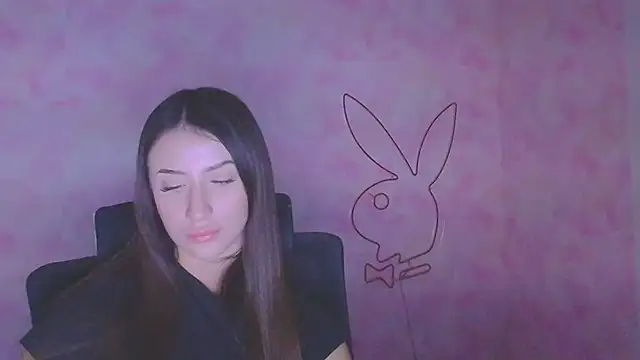 AlisaBubbles online show from November 8, 2025, 6:46 am