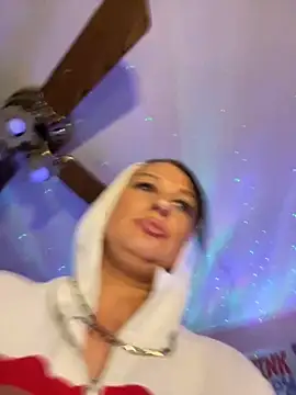 Snapshot of shortywidaphatty chatting on October 24, 2025, 1:51 pm shortywidaphatty online show from October 24, 2025, 1:51 pm