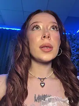 Snapshot of MaryMe__ chatting on December 20, 2025, 11:06 am MaryMe online show from December 20, 2025, 11:06 am