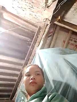 Huyen x online show from December 3, 2025, 1:13 am