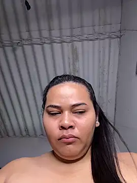 Snapshot of Yasmine__Hayat chatting on February 13, 2026, 12:34 pm Yasmine Hayat online show from February 13, 2026, 12:34 pm