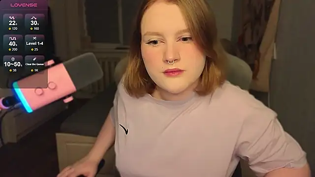 OliviaBlade online show from October 1, 2025, 2:01 pm