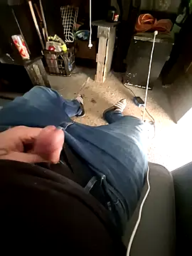 rexcherry69 online show from October 7, 2025, 11:46 pm